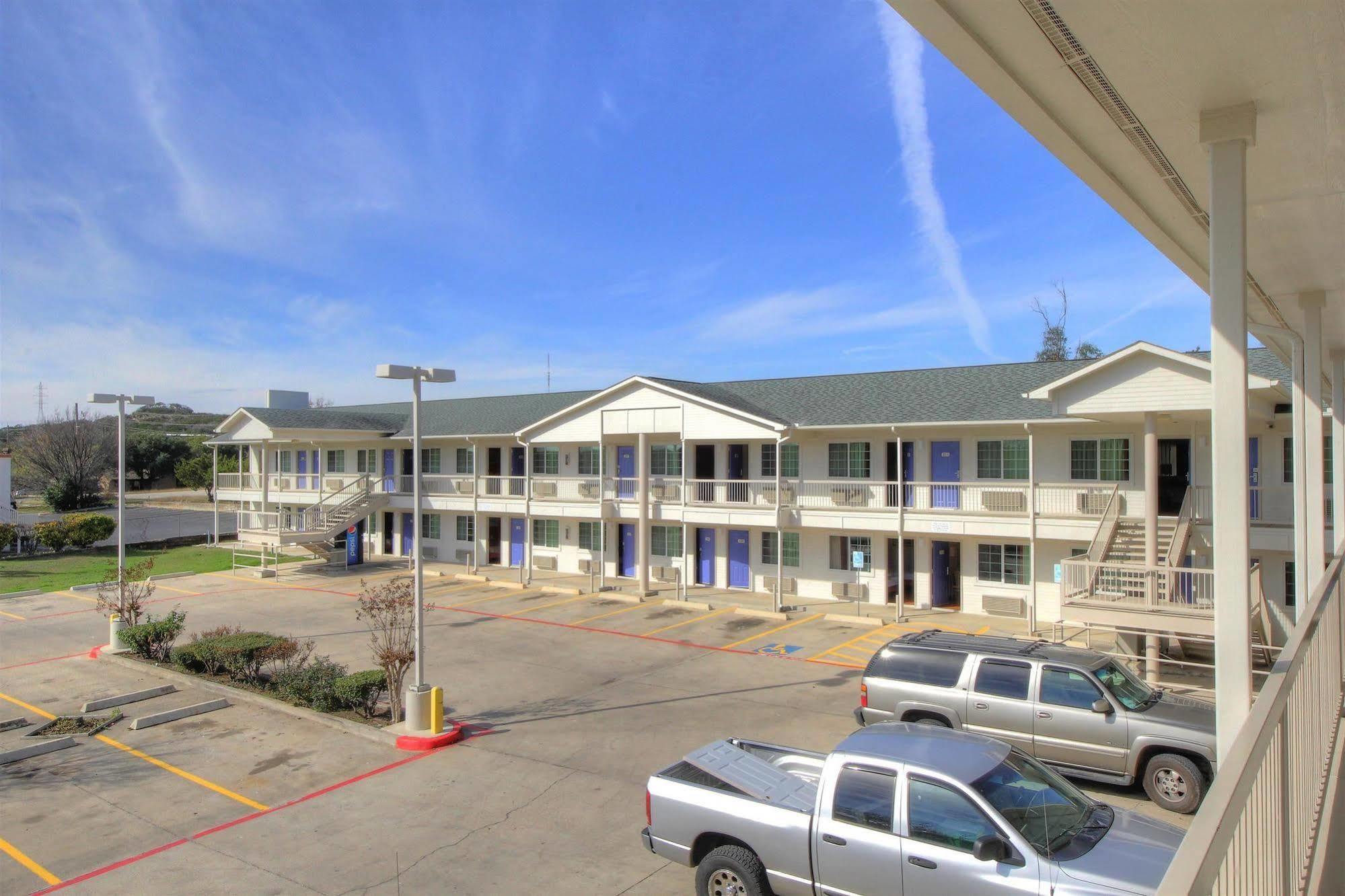 Motel 6-Kerrville, TX Eksteriør billede