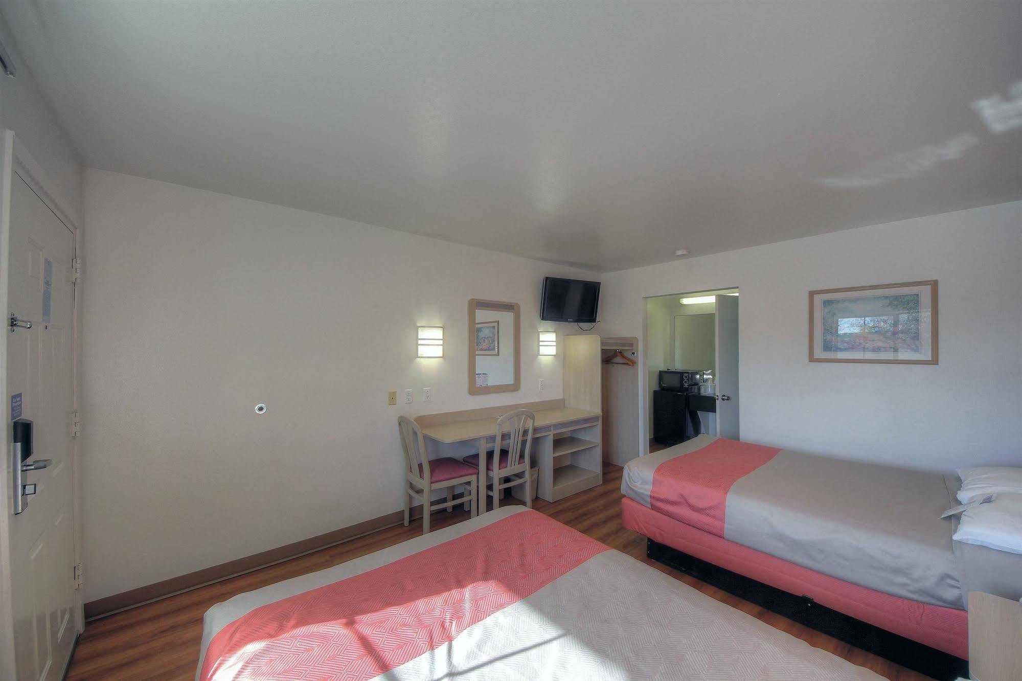 Motel 6-Kerrville, TX Eksteriør billede