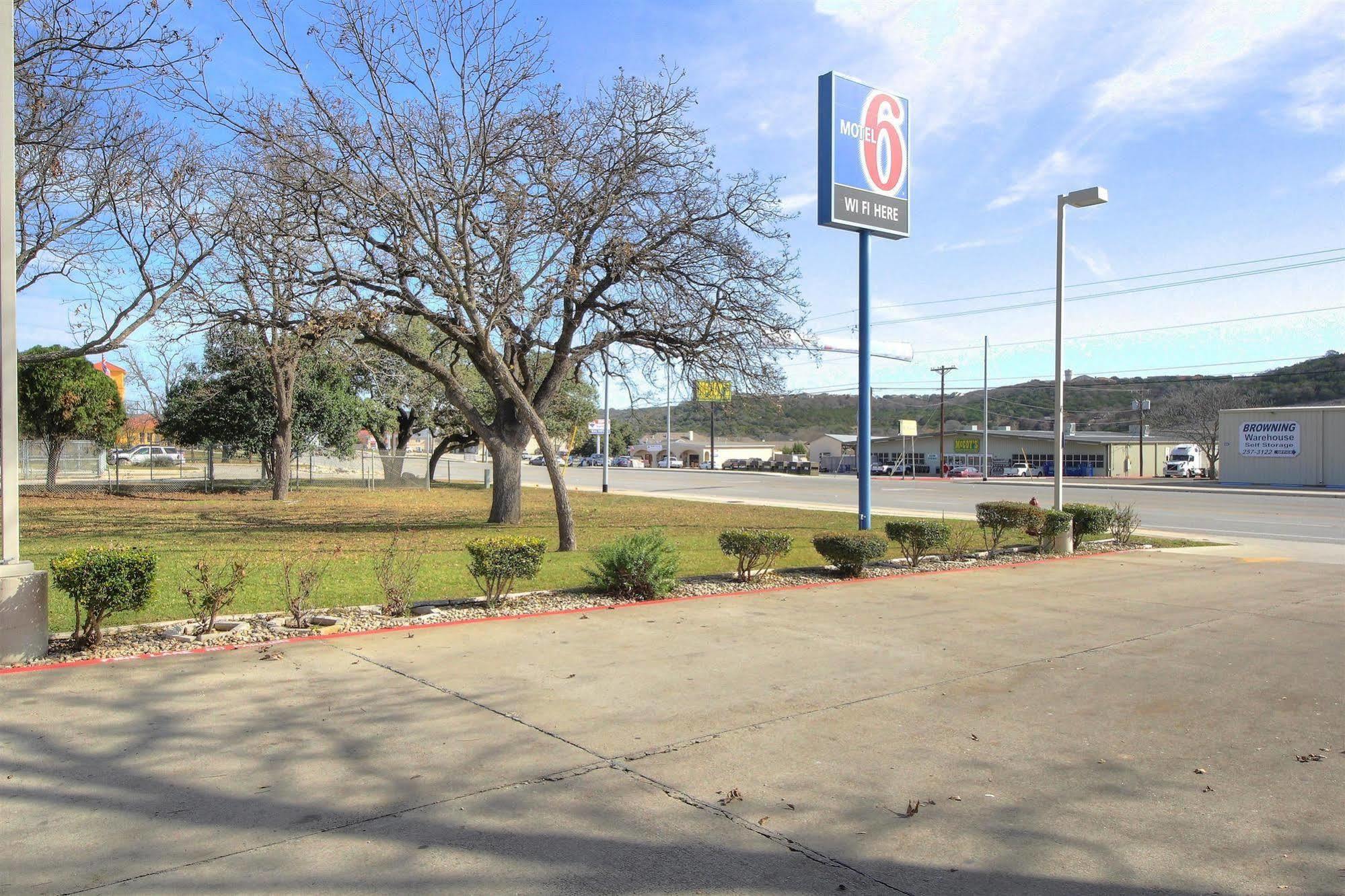 Motel 6-Kerrville, TX Eksteriør billede