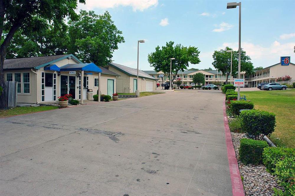 Motel 6-Kerrville, TX Eksteriør billede